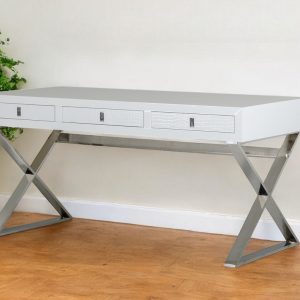 21" White Crocodile Mdf And Steel Desk