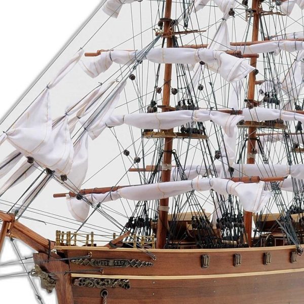 12" X 34" X 27.5" Cutty Sark - Image 2