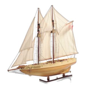 Bluenose Model In Light Brown Finish
