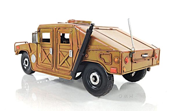 US Army Humvee Sculpture - Image 2