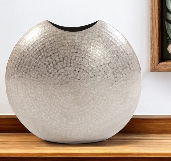 14" Silver Hammered Round Aluminum Table Vase - Image 2